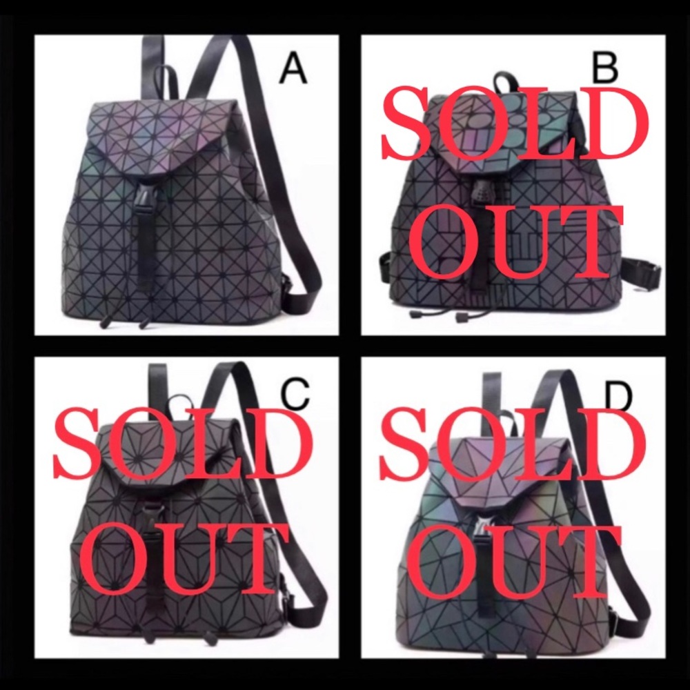 🔥 1 LEFT Light Reflective Backpack 🔥 - Picture 2 of 10